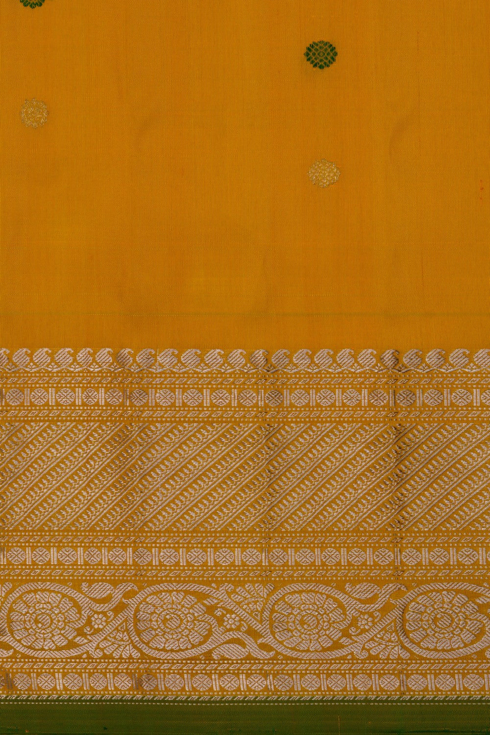 Image of Gadwal Silk Bottle Green Saree